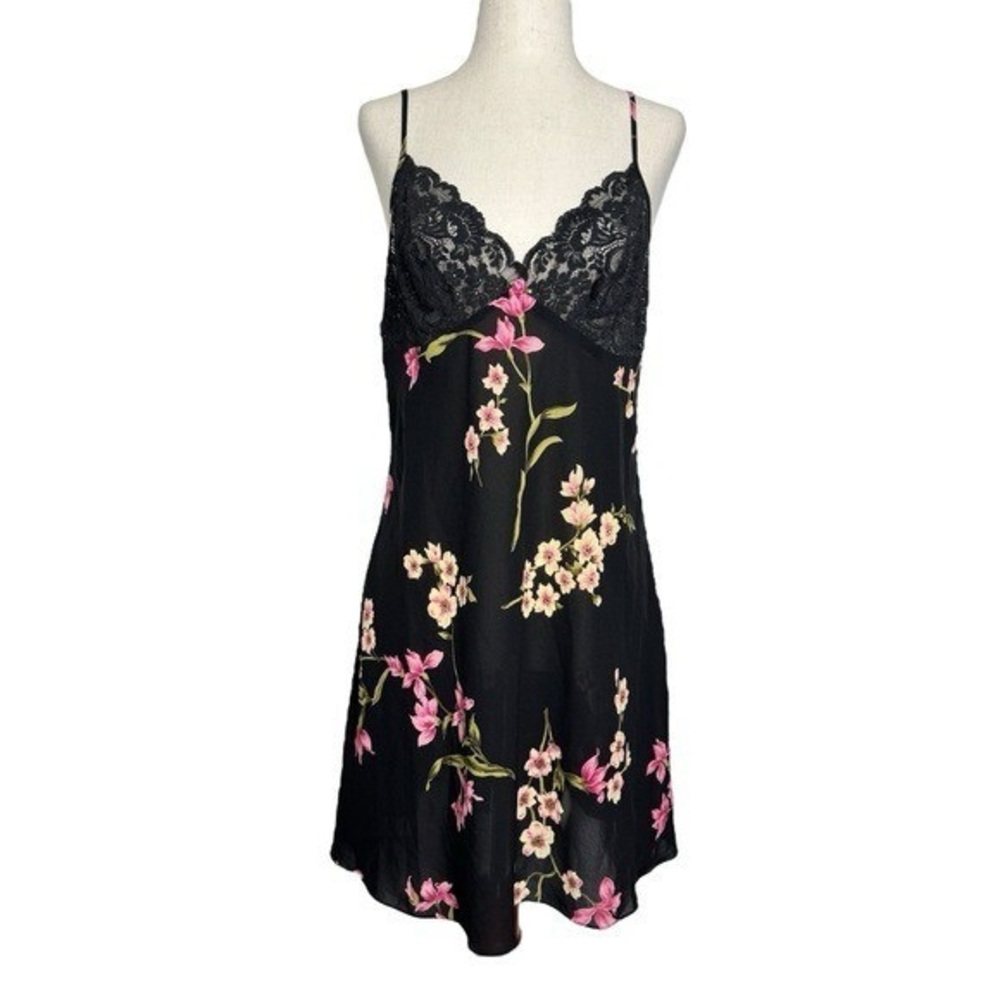 Oscar De La Renta Lace Trim Black Nightgown
